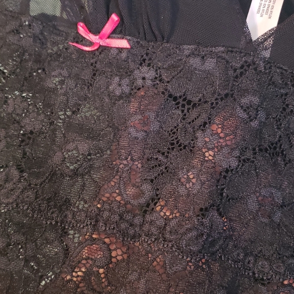 M Victoria's Secret sexy sheer with lace - Picture 4 of 6